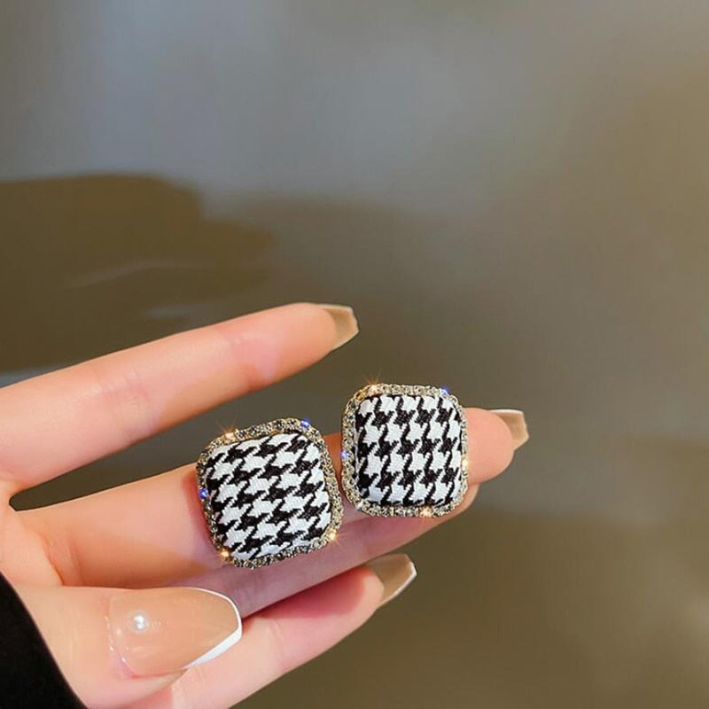 ★韓国人気★TATIANA★Ameli Heart Checkboard Earring ☆韓国人気☆TATIANA☆Ameli Heart Checkboard Earring